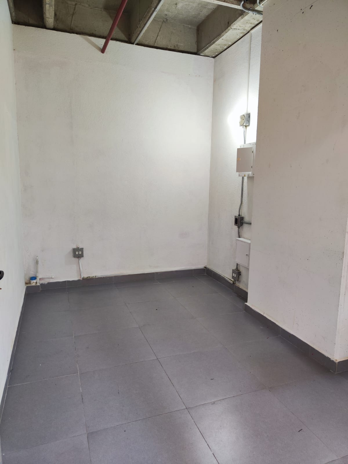 Commercial Unit for Rent – Bulevar de la 49 Shopping Center - Photo 3