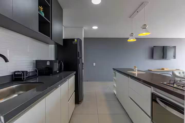 APARTAMENTO AMOBLADO EN LAURELES - Photo 4